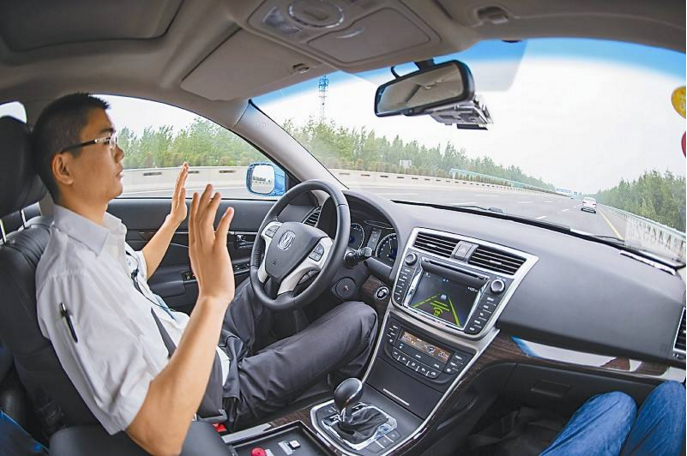 無人駕駛汽車晶振,進(jìn)口貼片晶振 無人駕駛汽車晶振,進(jìn)口貼片晶振