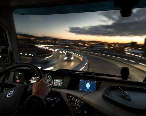 數(shù)字化進(jìn)口晶振應(yīng)用到汽車數(shù)字座艙功能多性能更優(yōu)越