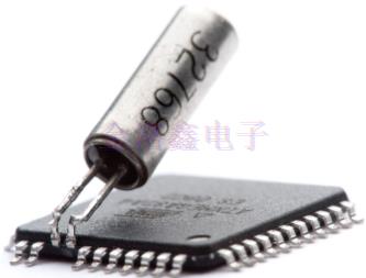 測試32.768K晶振穩(wěn)定性和有效負(fù)載電容